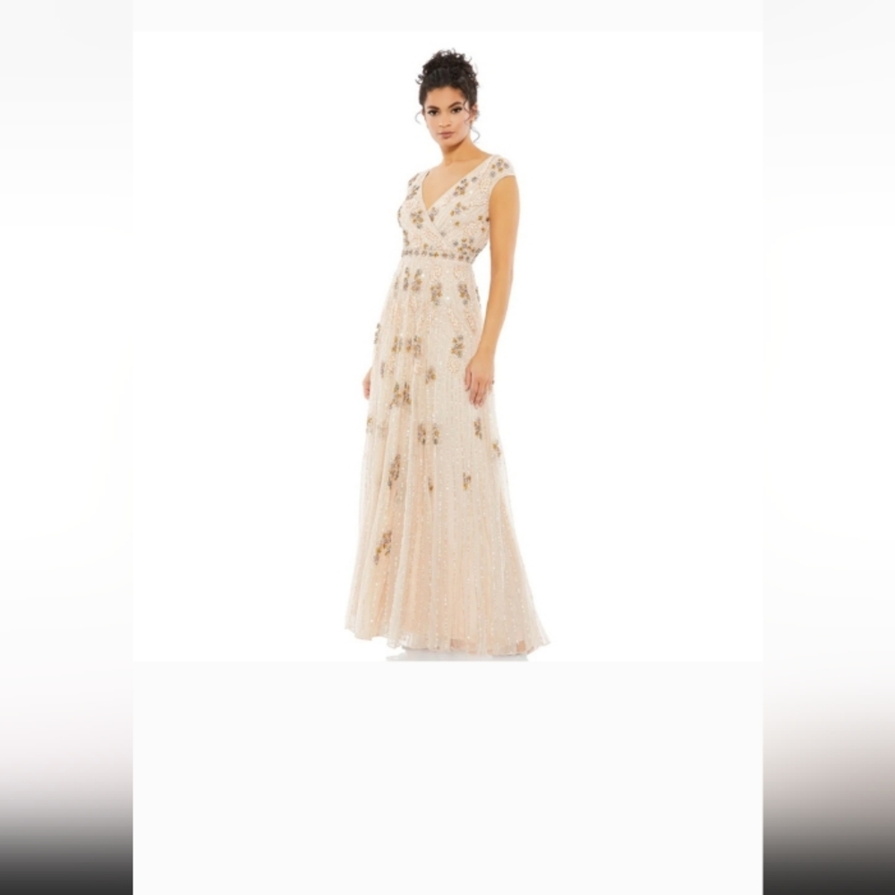 Mac Duggal Cream and Gold Maxi Dress